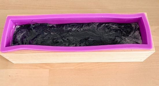My Favorite Soap Making Kit | How to Make Bar Soap at Home! 8 soap mold