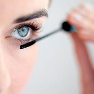 natural mascara