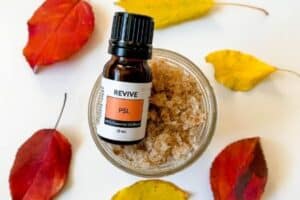 DIY Pumpkin Spice Sugar Scrub Recipe (Easy and Fast!) 25 fall essential oils