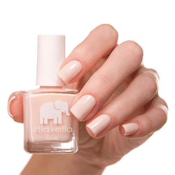 7 Non-Toxic Nail Polish Brands for the Perfect Natural Manicure 5 ela and mila