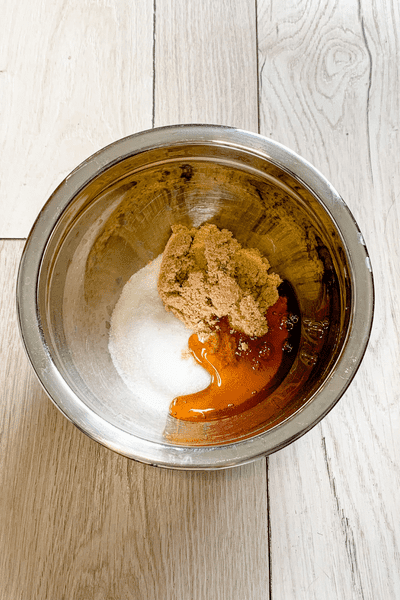 Easy DIY Honey Sugar Scrub for Soft and Clear Skin 3 honey sugar scrub3