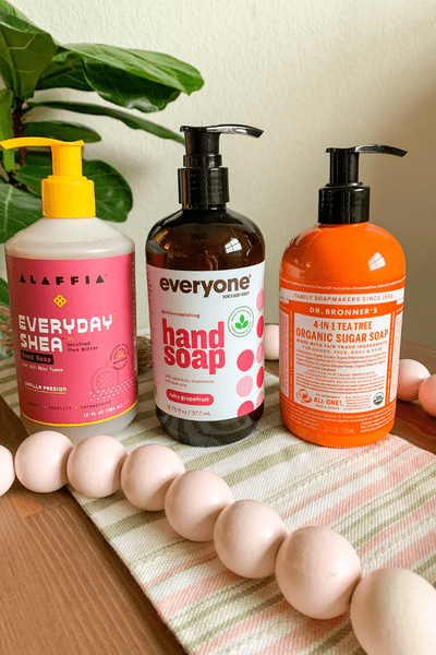 Top 9 Best Natural Hand Soaps (And Which Ones to Avoid!) 2 clean hand soaps