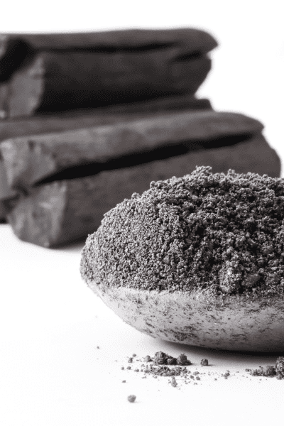 11 Best Natural Bath Bomb Colorants (And Which to Avoid!) 9 activated charcoal