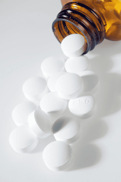The Best Razors Without a Moisture Strip and How to Shave Without Chemicals 6 aspirin tablets