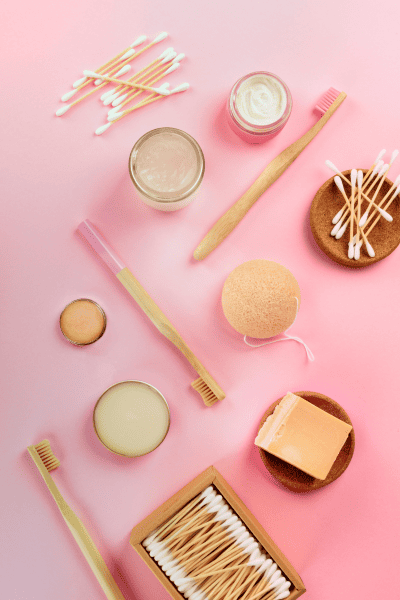 5 Konjac Sponge Benefits (What It Is and Why You Need It) 4 orange konjac sponge