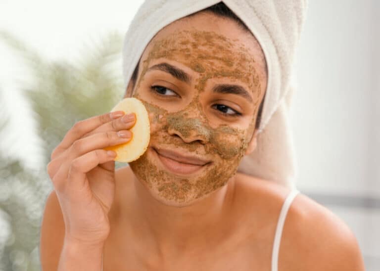 DIY Holiday Sugar Scrub Recipes for Glowing Skin
