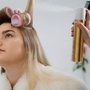 natural hairspray