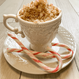 Decadent DIY Peppermint Mocha Sugar Scrub (With or Without Coffee Grounds!) 4 peppermint mocha sugar scrub