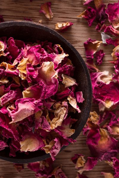 11 Best Natural Bath Bomb Colorants (And Which to Avoid!) 23 dried rose petals