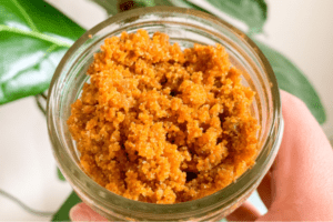 brightening sugar scrub
