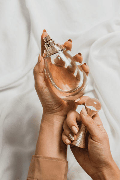 13 Non-Toxic Perfume Brands That Redefine Fragrance Safety 37 non toxic perfume 6